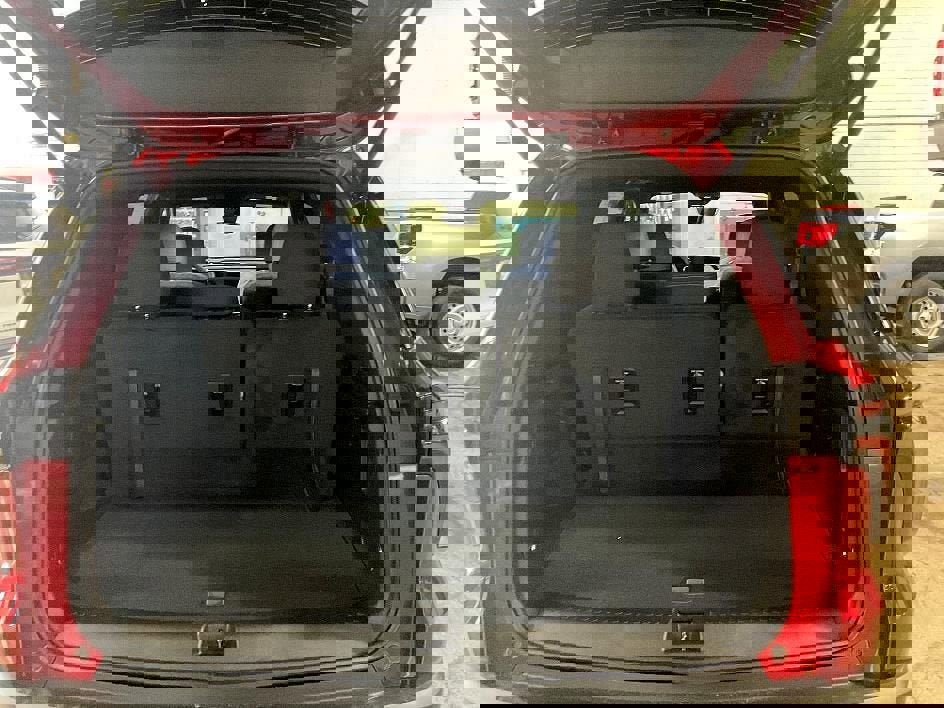 New 2026 Chevrolet Traverse LT w/ Sun and Wheel Package image 15