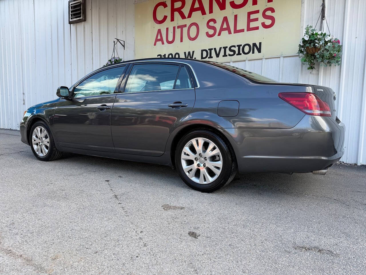 Used 2008 Toyota Avalon Touring FWD image 9