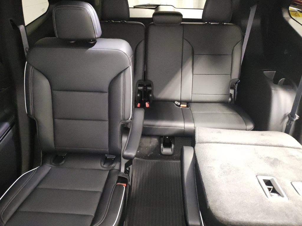New 2026 Buick Enclave Preferred w/ Power Package FWD image 28