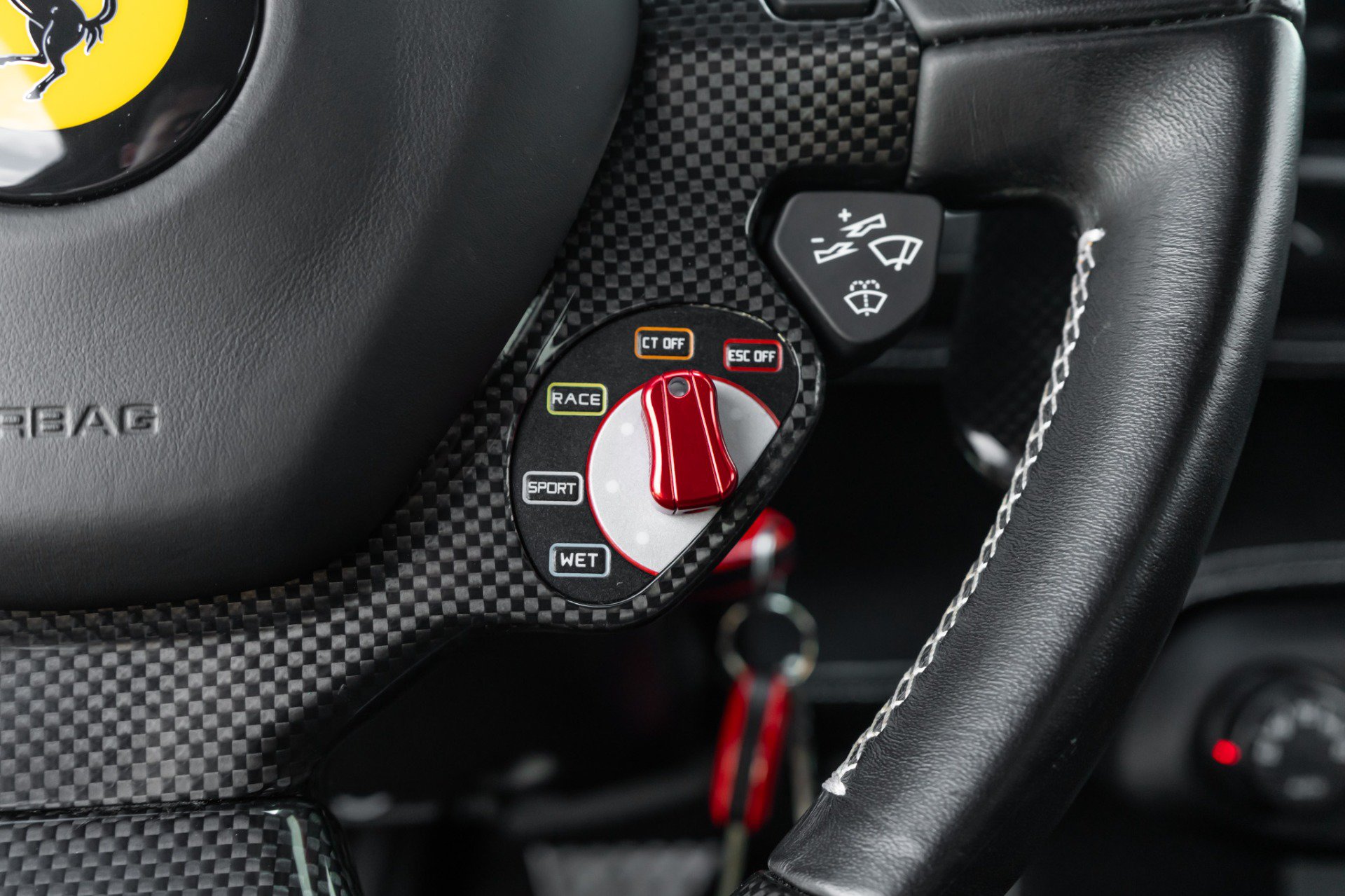 Used 2015 Ferrari 458 Speciale Coupe RWD image 30