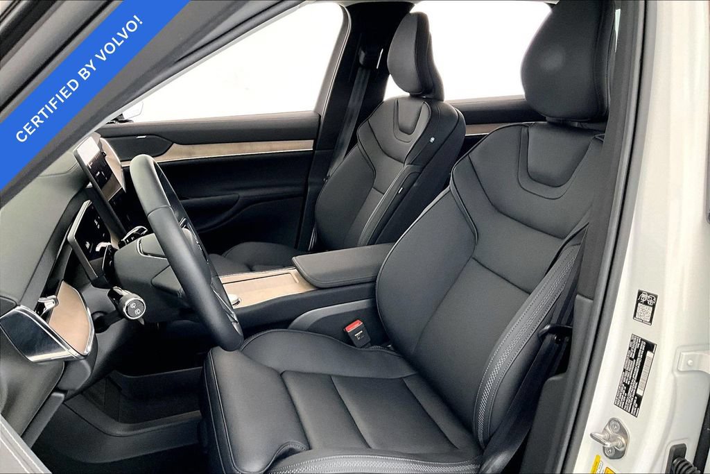 Used 2025 Volvo EX90 Plus AWD/4WD image 30