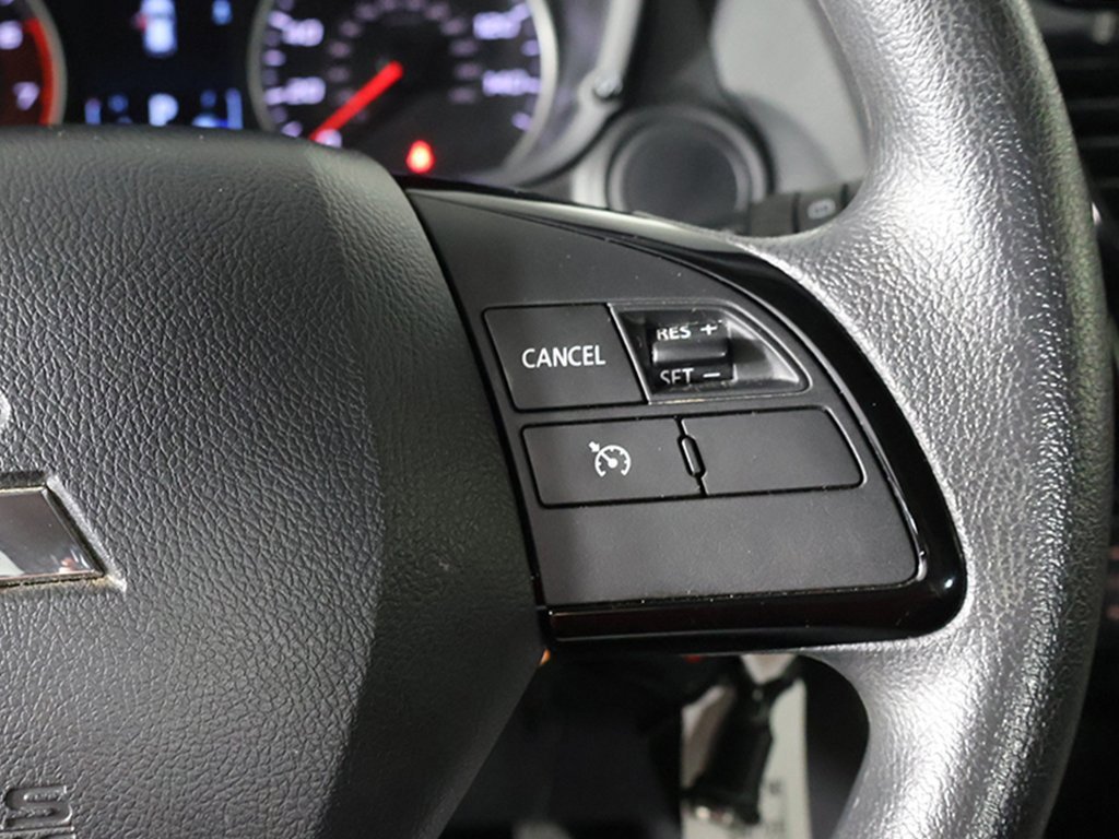 Used 2023 Mitsubishi Eclipse Cross LE image 36