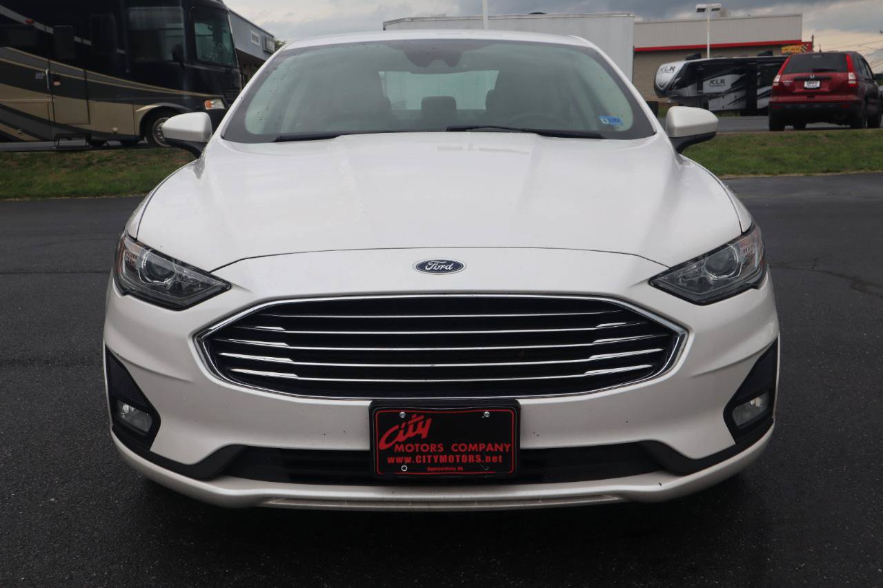 Used 2019 Ford Fusion SE w/ Equipment Group 151A FWD image 23