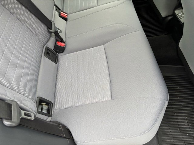 Used 2023 Toyota Corolla SE image 31