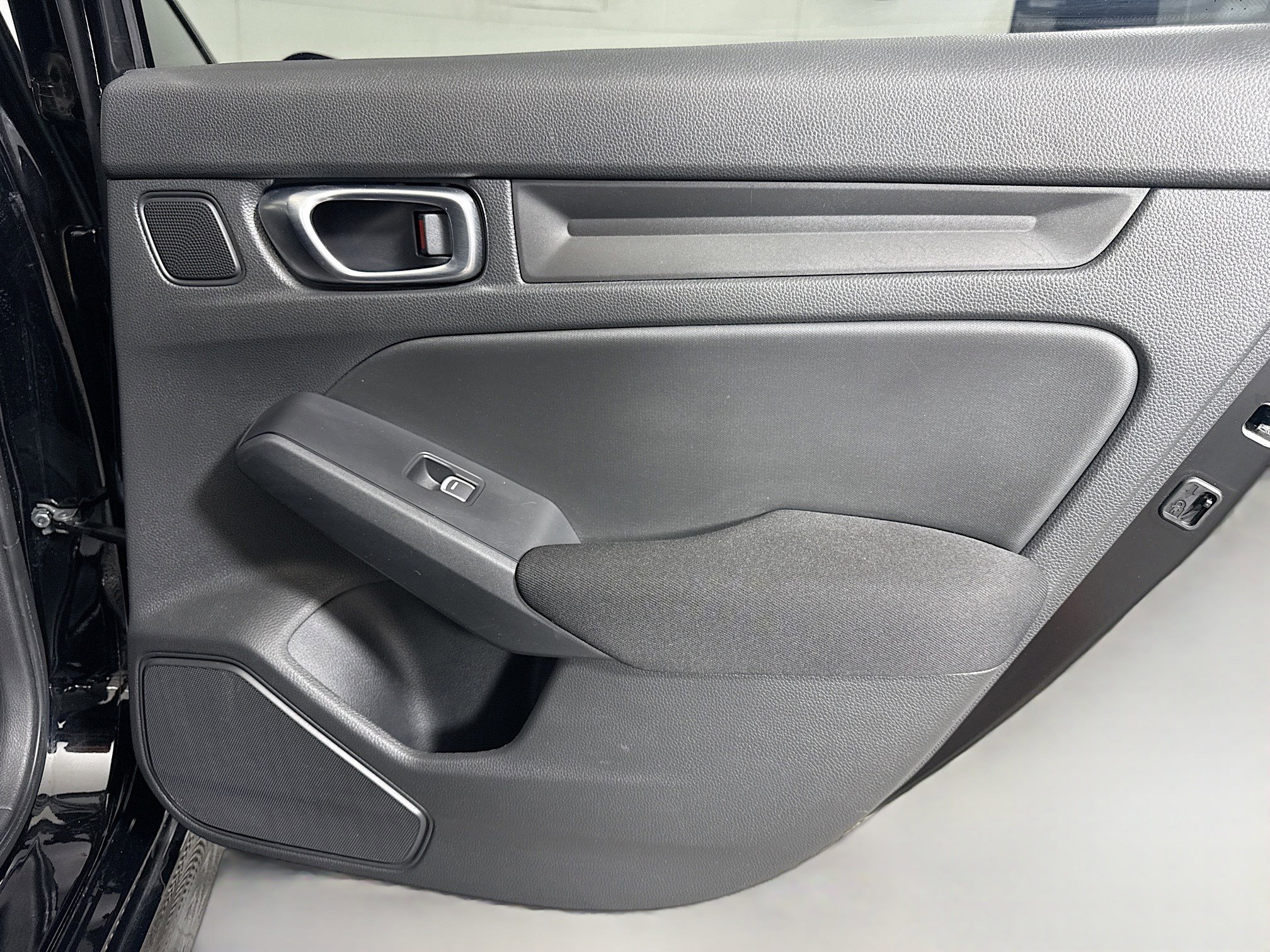 Used 2022 Honda Civic LX image 28