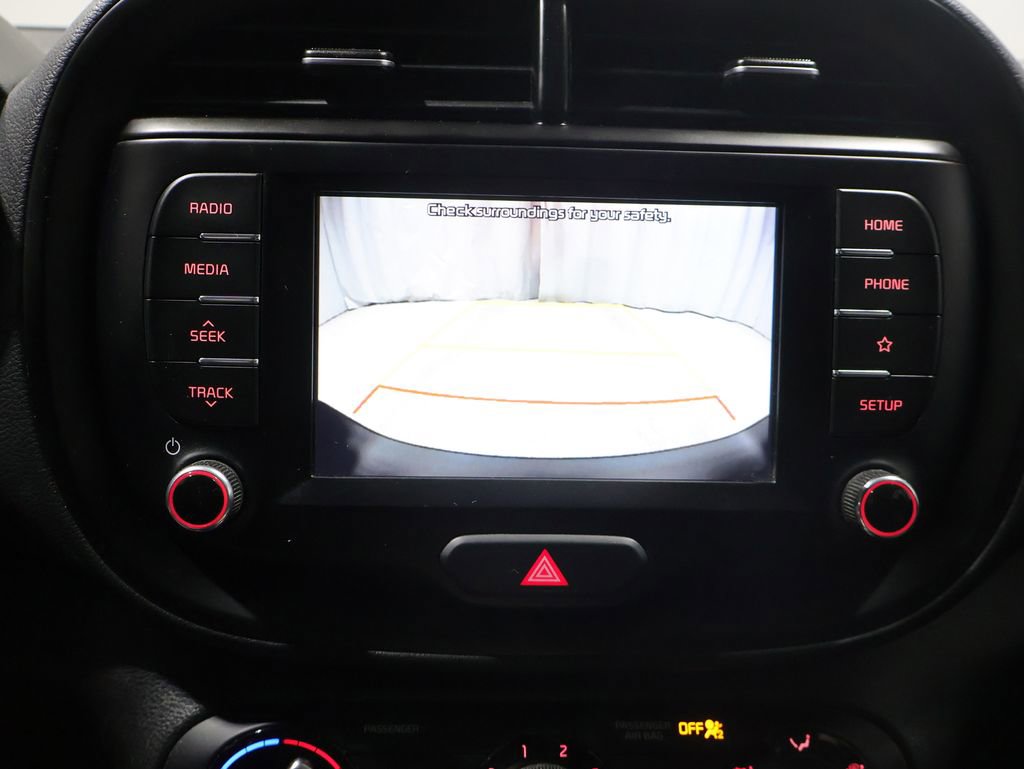 Used 2021 Kia Soul LX FWD image 25