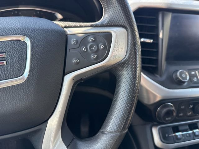 Used 2023 GMC Acadia SLE w/ Driver Convenience Package image 21