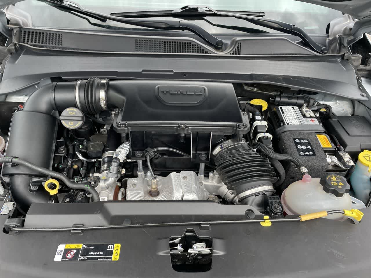 Used 2024 Jeep Compass Trailhawk AWD/4WD image 31