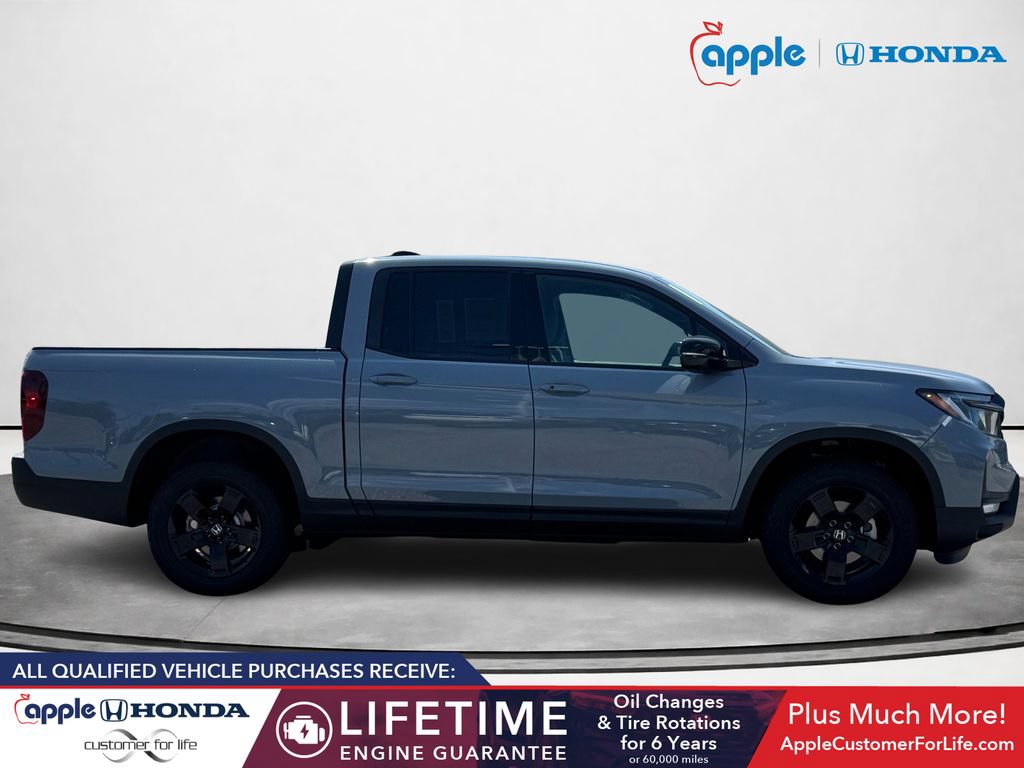 New 2026 Honda Ridgeline Black Edition video 2