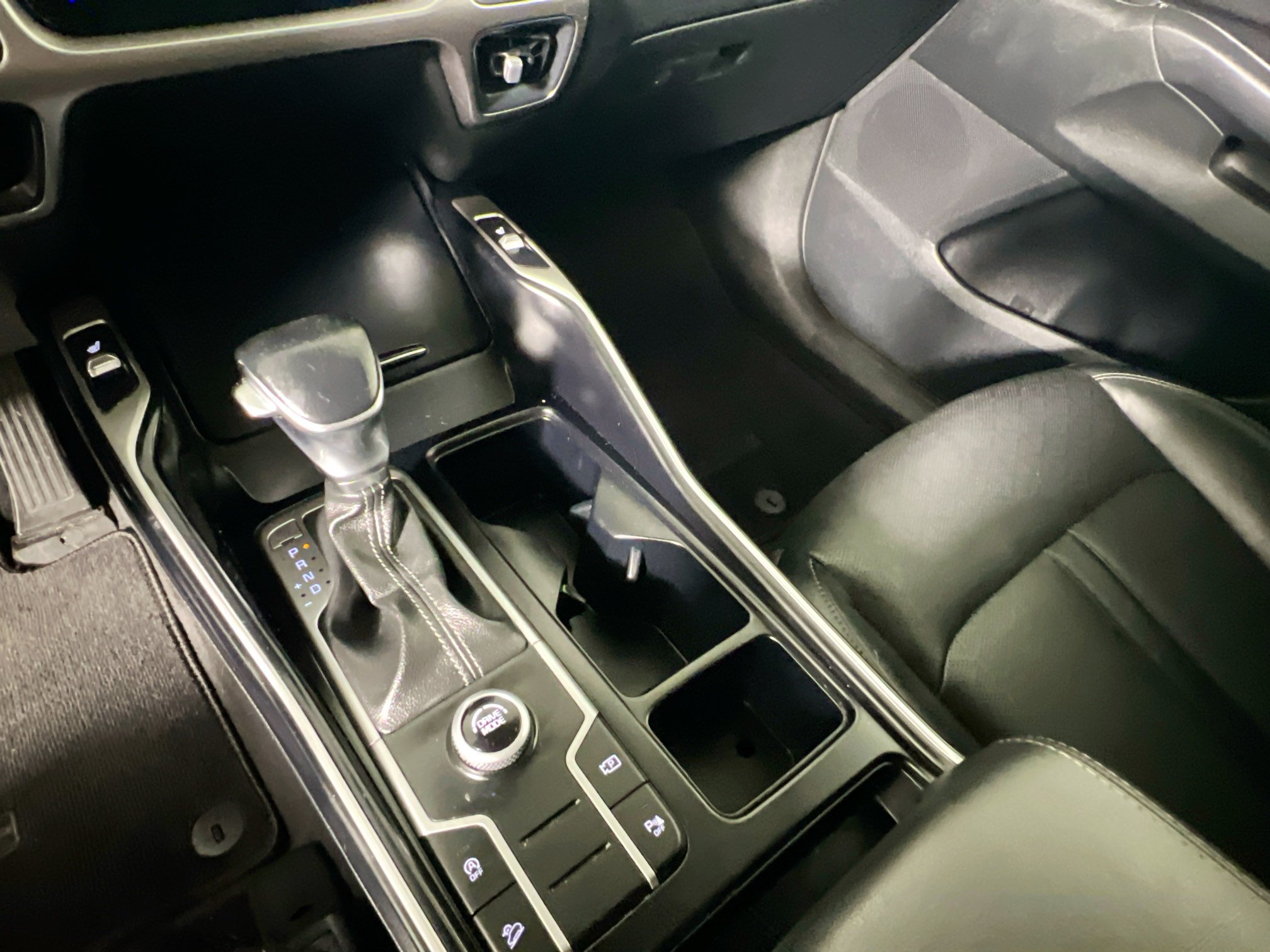 Used 2021 Kia Sorento S w/ Panoramic Sunroof Package FWD image 25