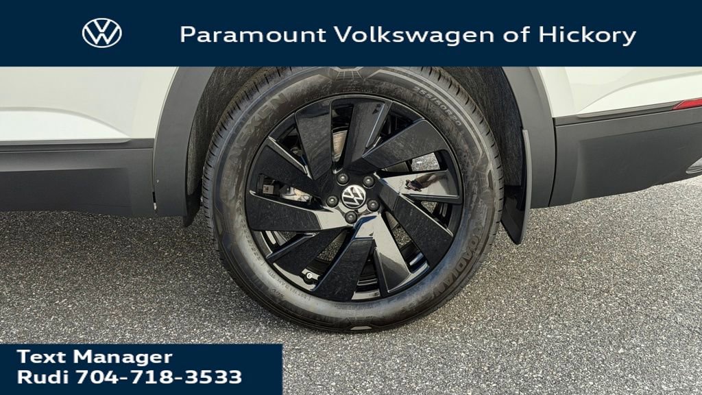 New 2026 Volkswagen Atlas SE image 3