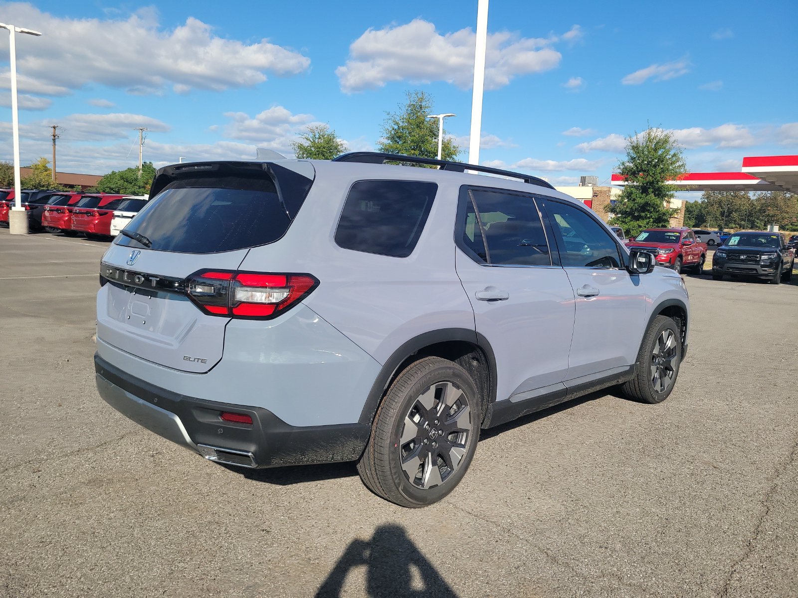 New 2026 Honda Pilot Elite image 3
