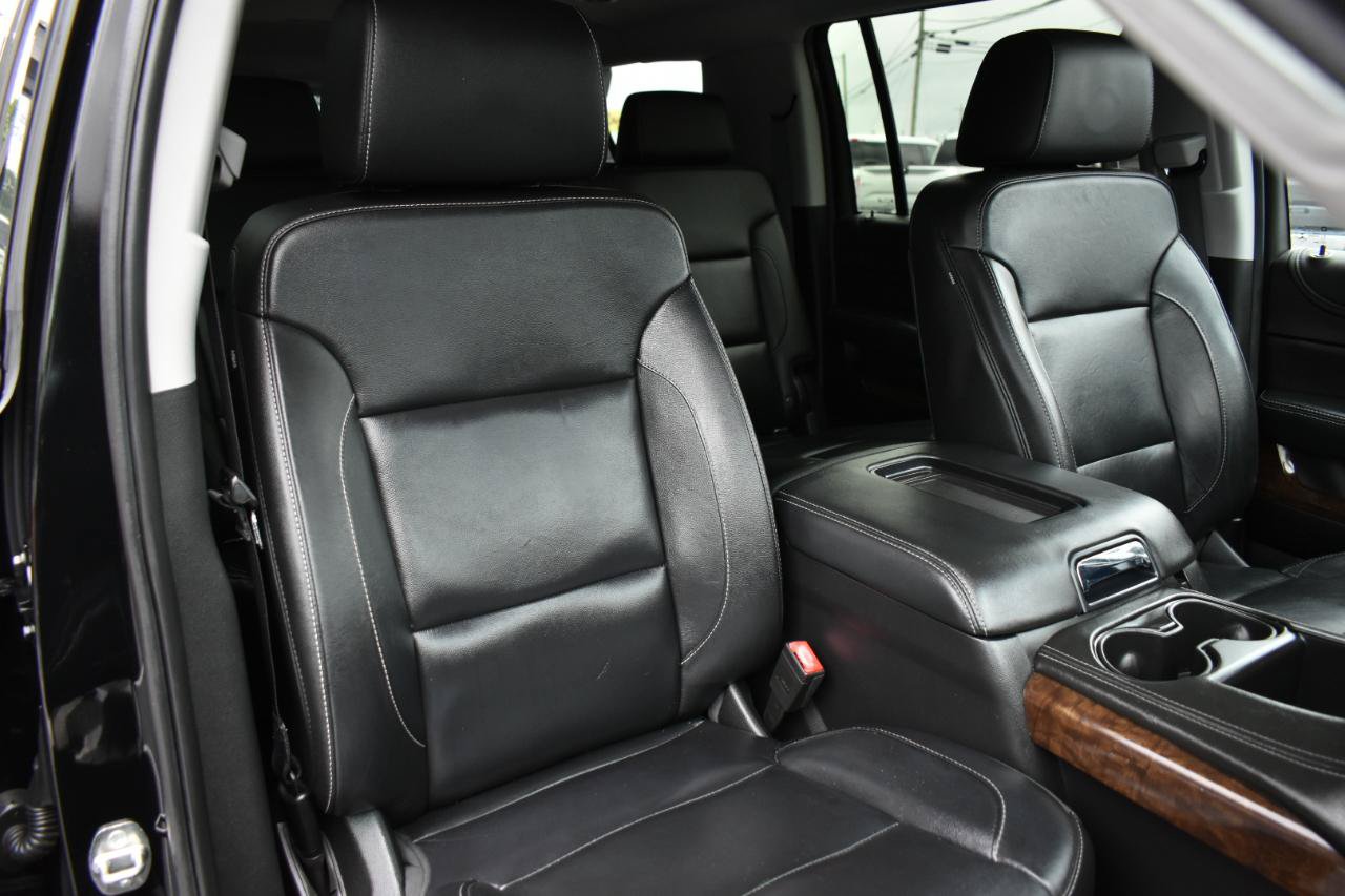 Used 2019 Chevrolet Suburban LT AWD/4WD image 32