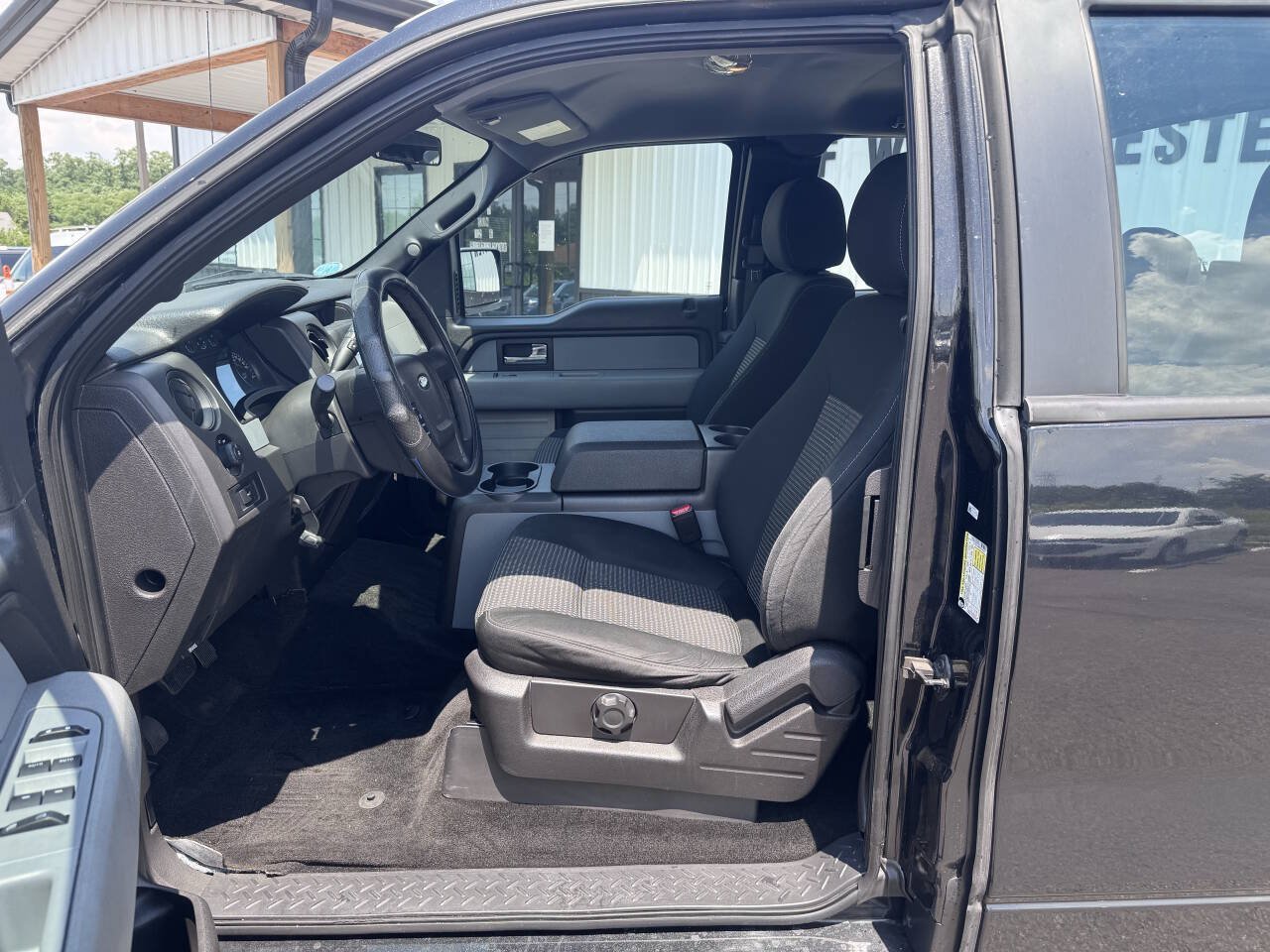 Used 2014 Ford F150 STX w/ Equipment Group 201A Mid AWD/4WD image 11