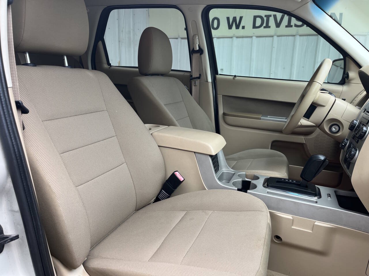 Used 2009 Ford Escape XLT FWD image 11