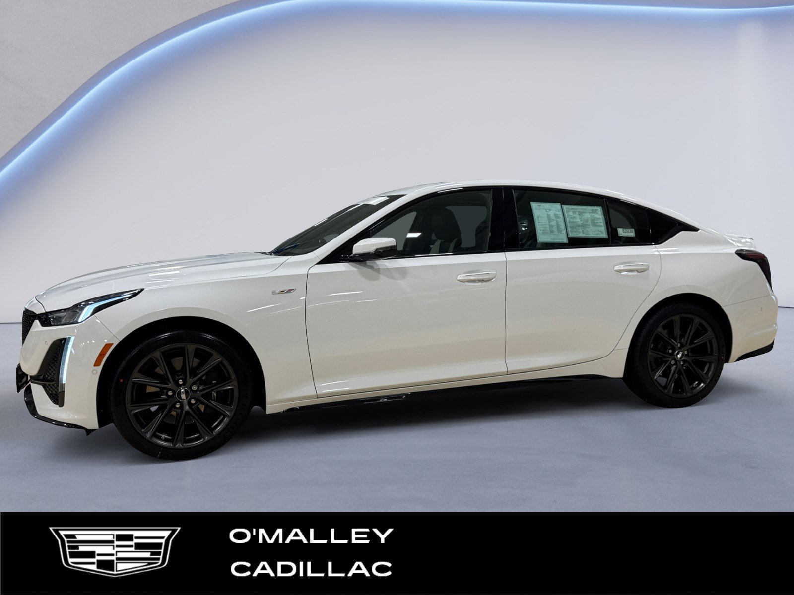 Certified 2023 Cadillac CT5 V w/ Premium Package image 2