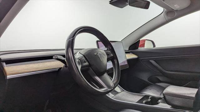 Used 2018 Tesla Model 3 Long Range image 23