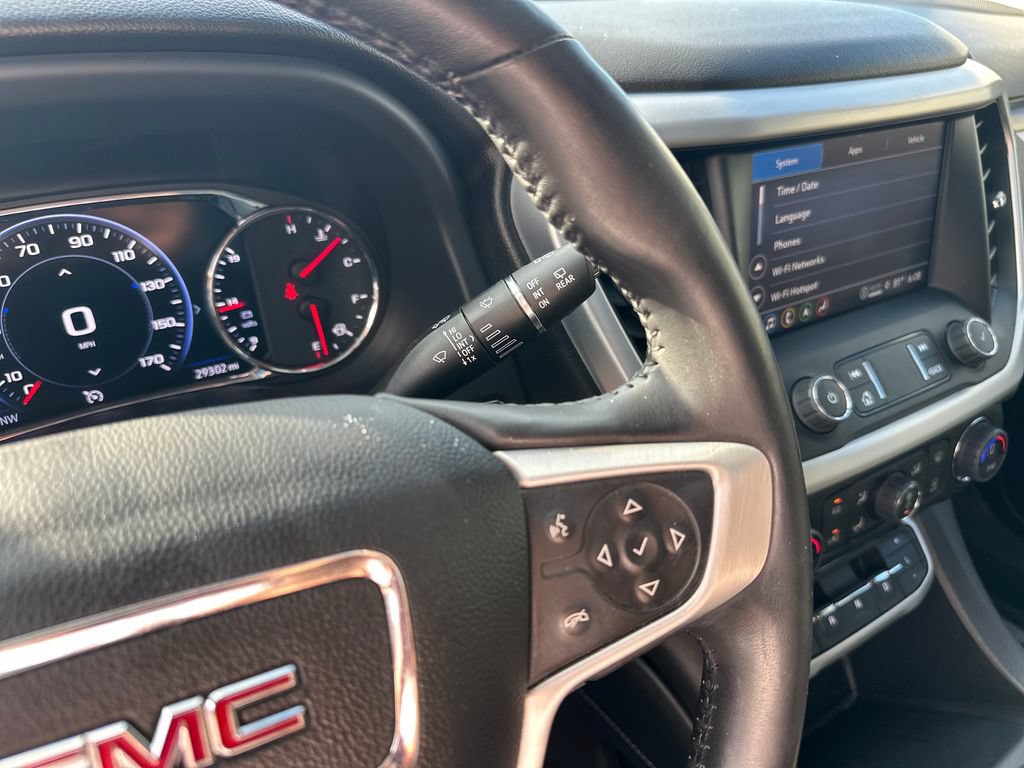Used 2022 GMC Acadia SLT w/ Elevation Edition FWD image 12