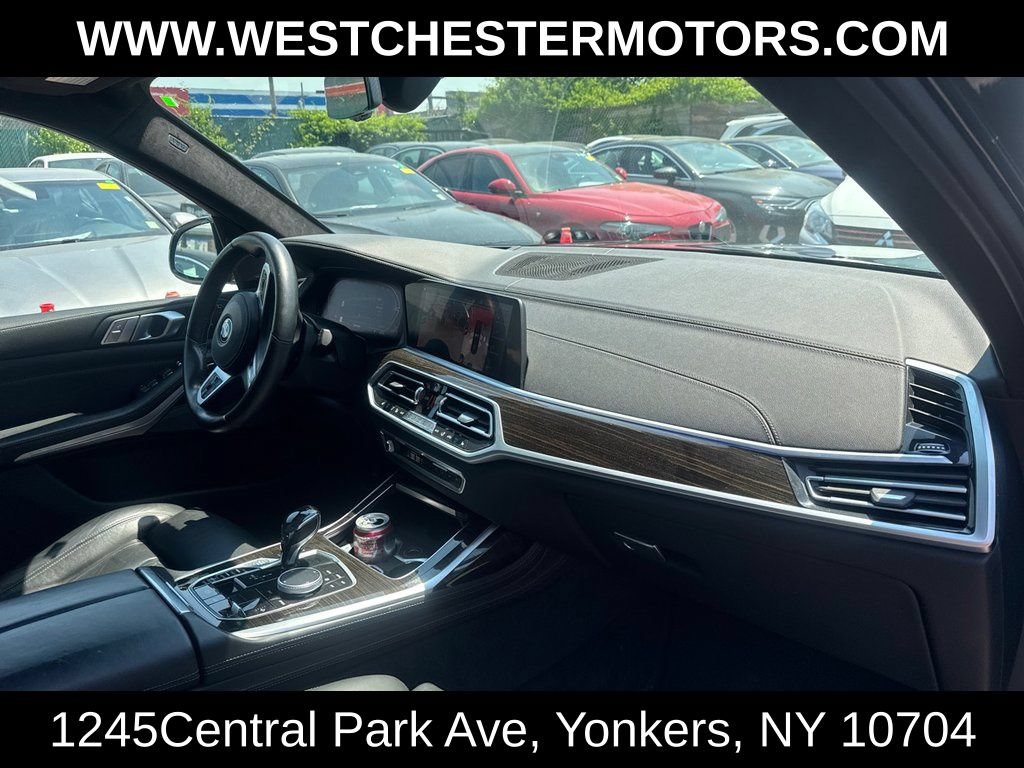 Used 2021 BMW X7 xDrive40i AWD/4WD image 17