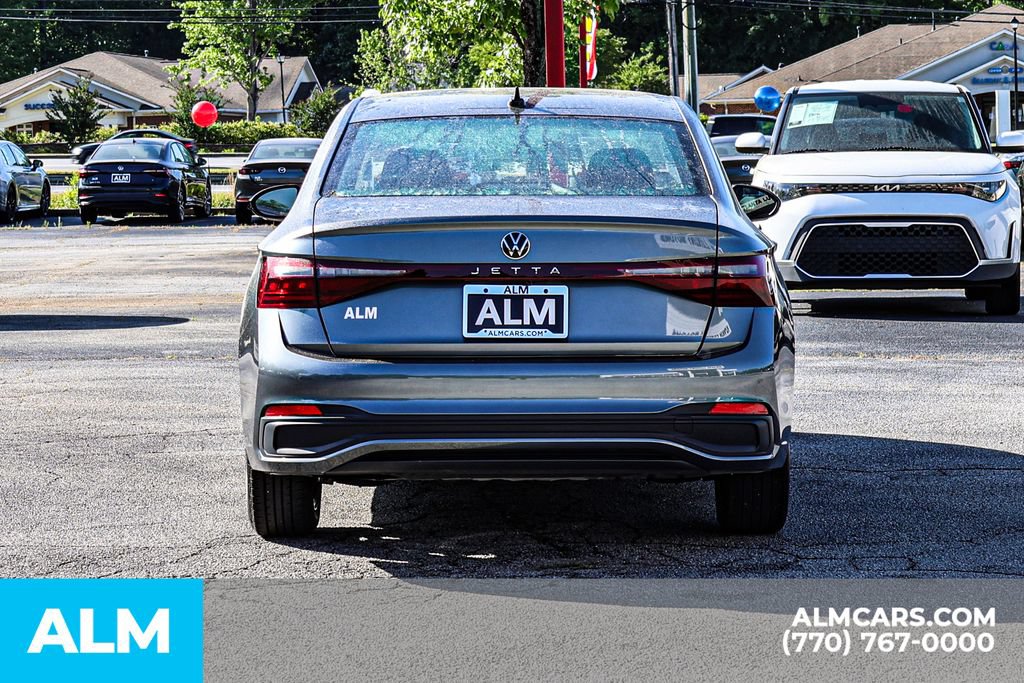 Used 2025 Volkswagen Jetta Sport FWD image 11