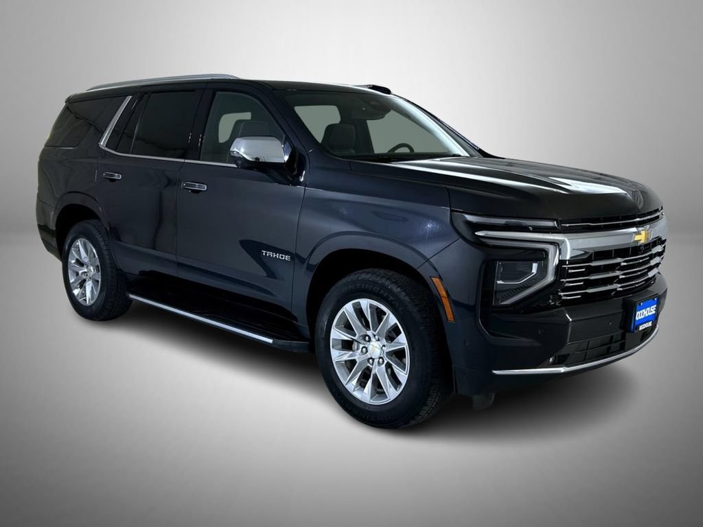 Certified 2025 Chevrolet Tahoe Premier AWD/4WD image 3