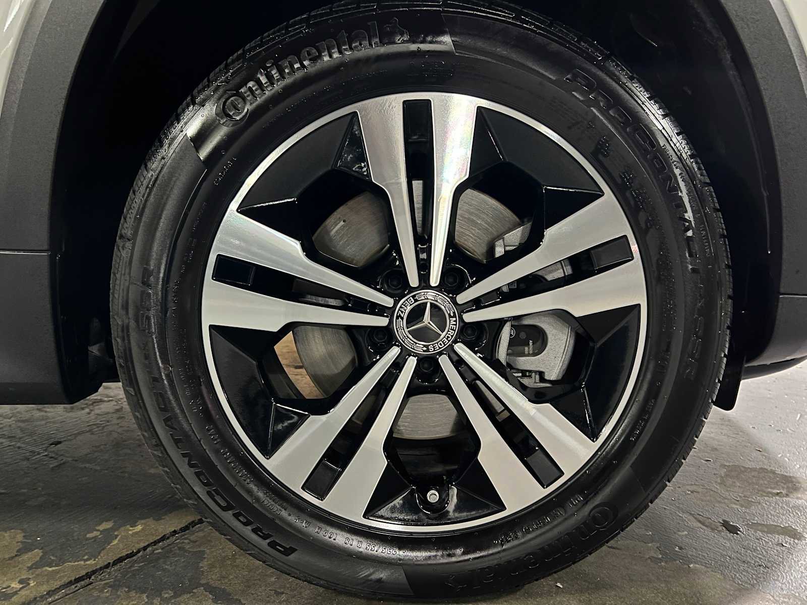 Certified 2025 Mercedes-Benz GLB 250 4MATIC image 9