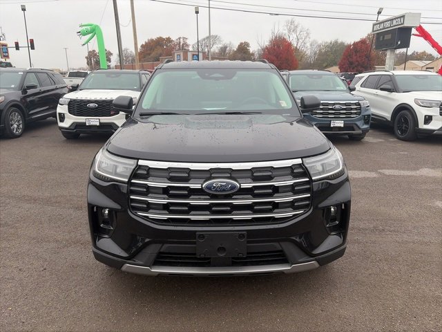 New 2026 Ford Explorer Active image 9