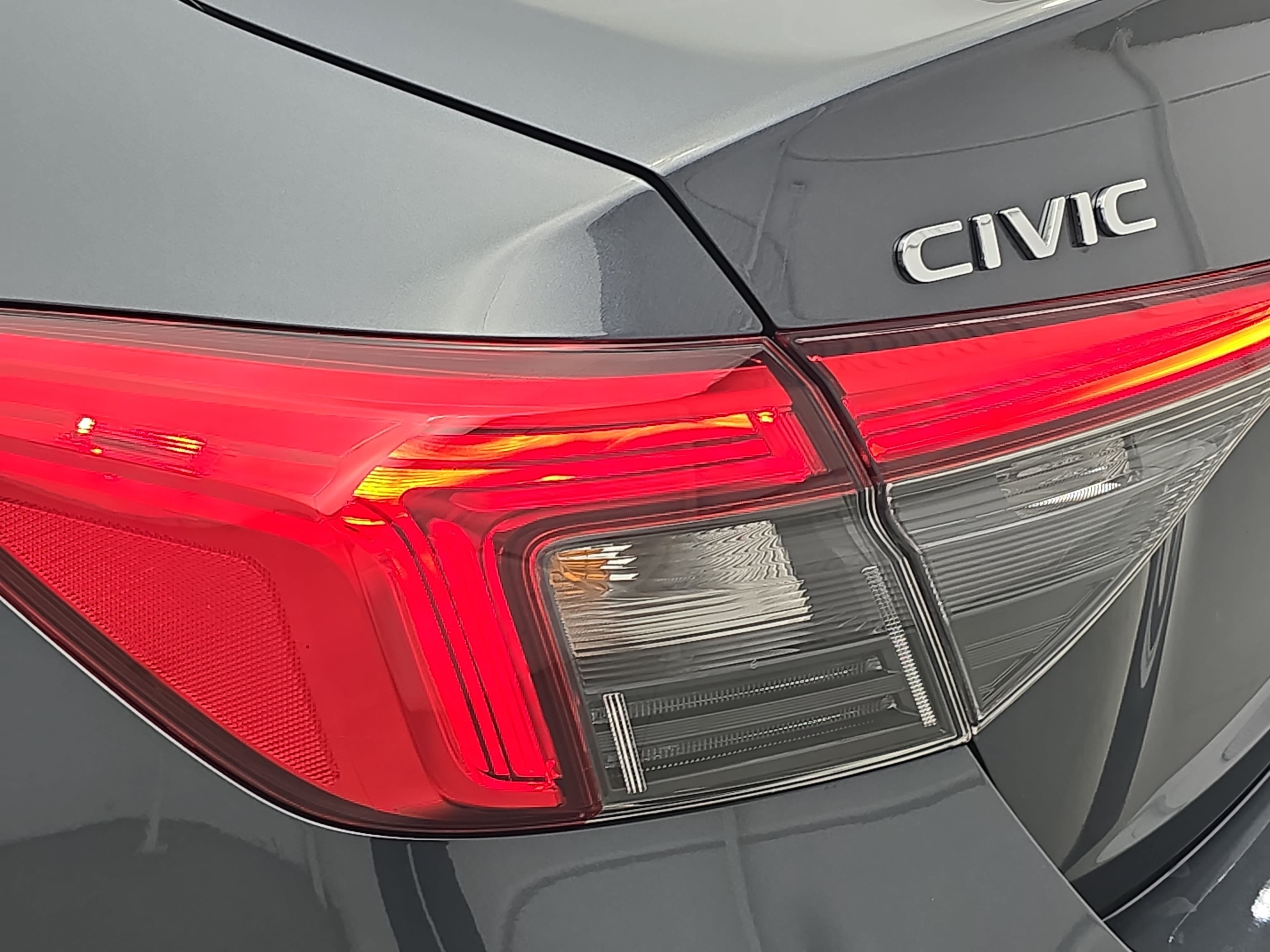 Certified 2024 Honda Civic Touring image 34