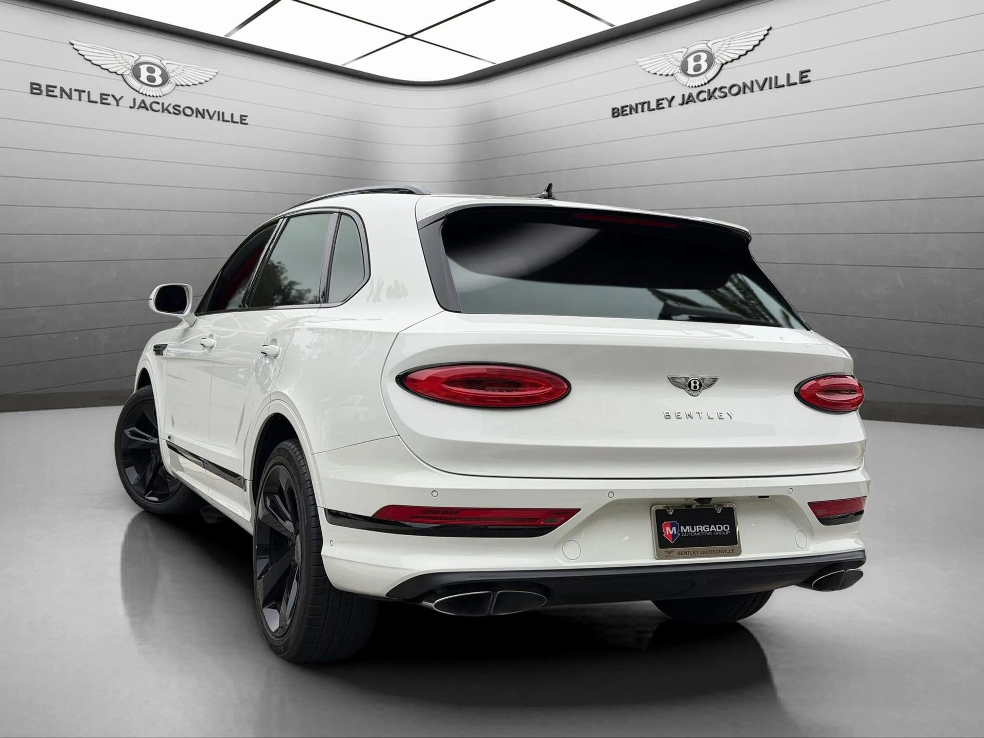 Certified 2022 Bentley Bentayga image 3