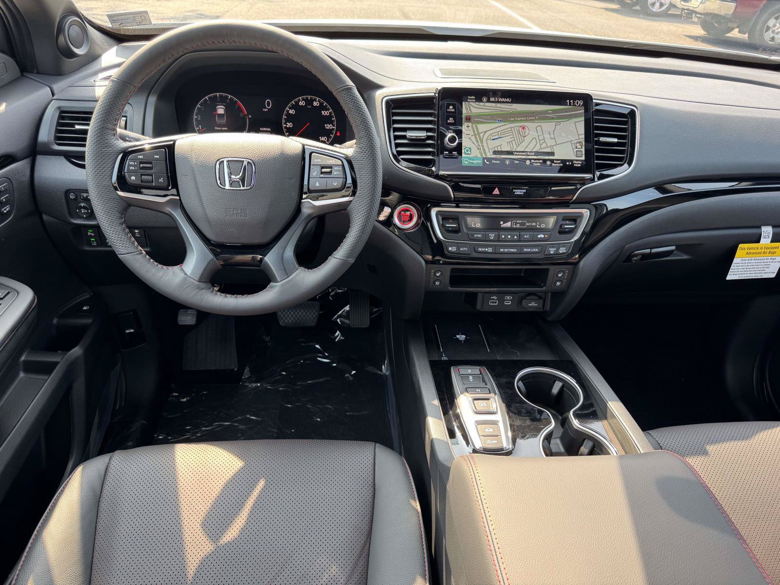 New 2026 Honda Ridgeline Black Edition image 11
