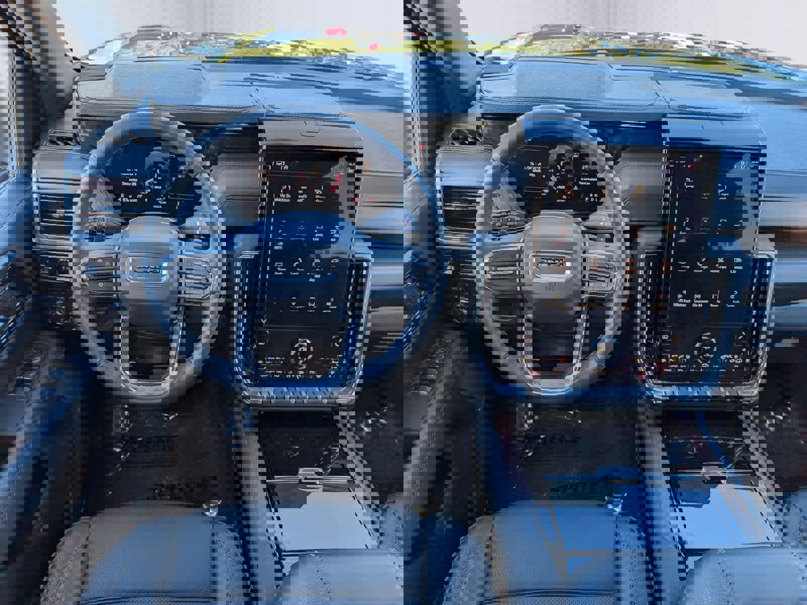 Certified 2025 GMC Yukon XL Denali w/ Sun & Power Step Package image 17