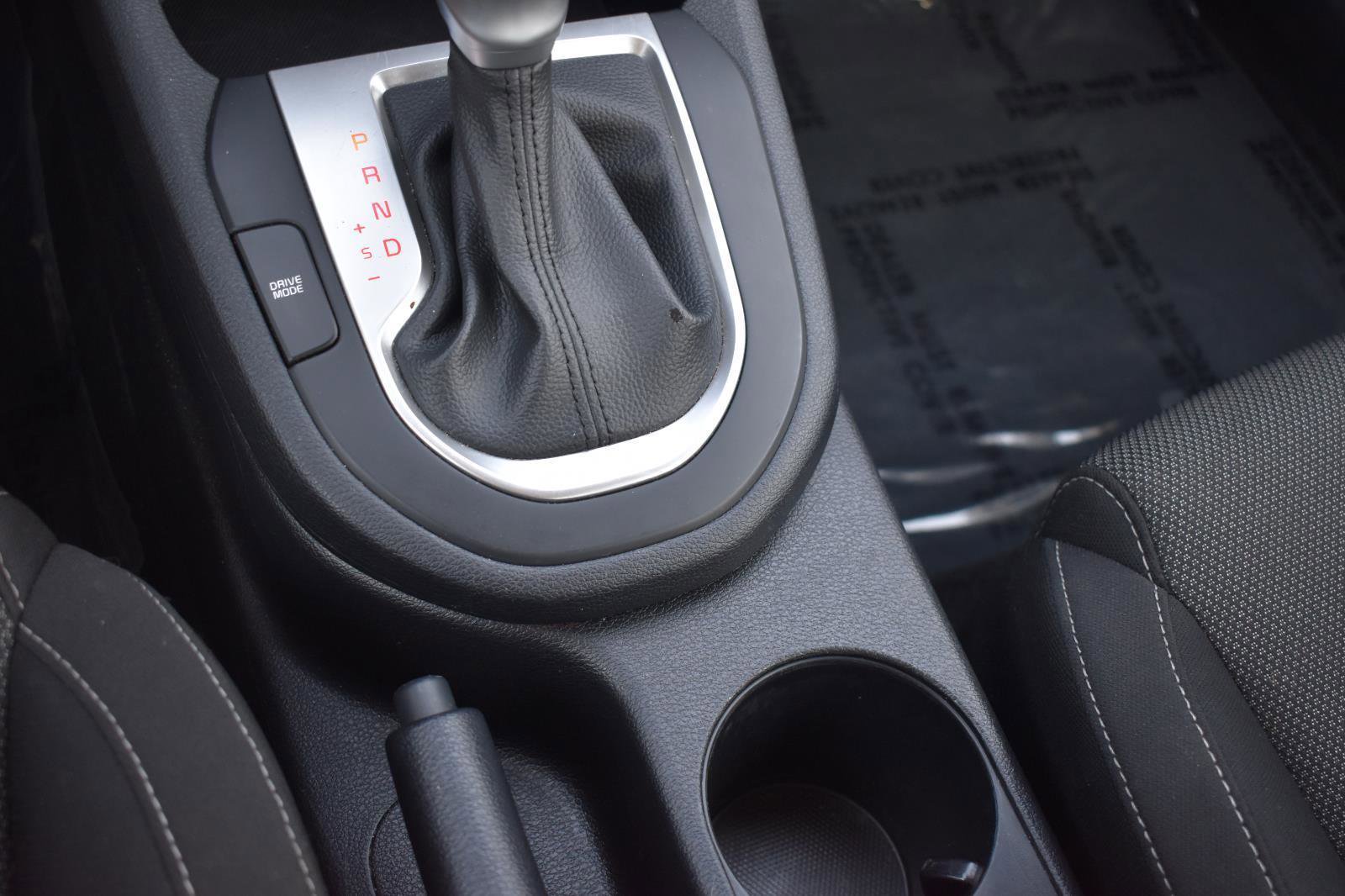 Used 2024 Kia Forte LXS image 11