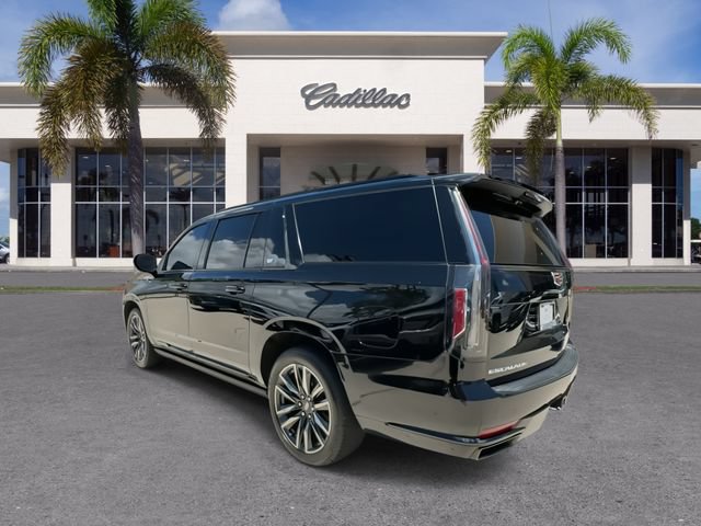 Used 2023 Cadillac Escalade ESV Sport w/ Touring Package RWD image 10
