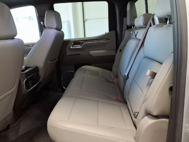 Used 2025 Chevrolet Silverado 1500 LTZ w/ LTZ Premium Package AWD/4WD image 14