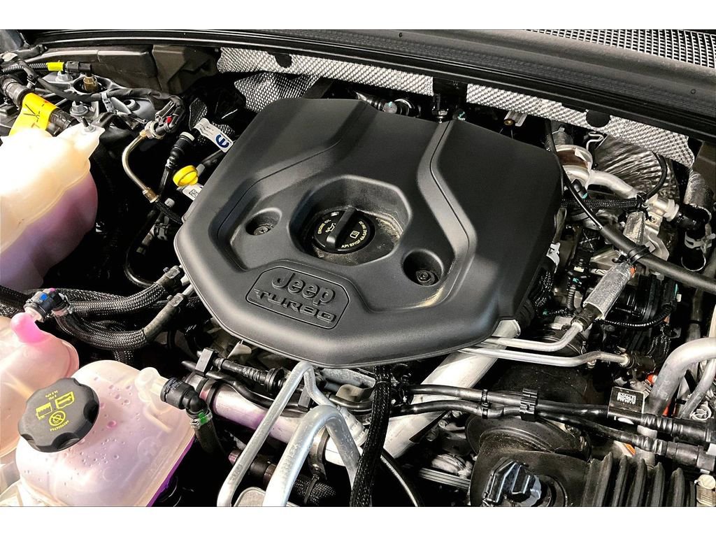 Used 2024 Jeep Grand Cherokee Summit w/ Luxury Tech Group V image 33