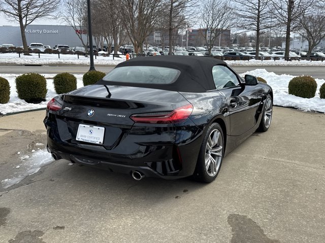 Certified 2025 BMW Z4 sDrive30i image 5