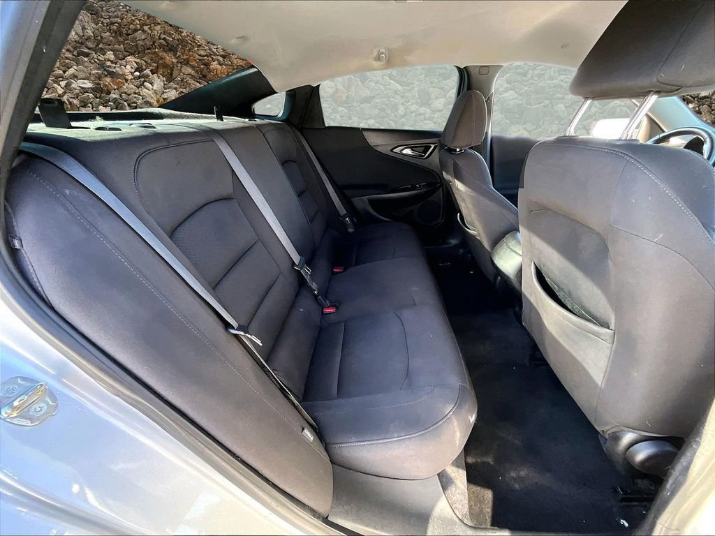 Used 2019 Chevrolet Malibu RS w/ LPO, Convenience Package 1 image 24