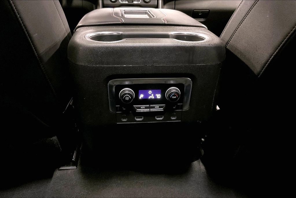 Used 2021 Chevrolet Tahoe RST w/ Luxury Package AWD/4WD image 10