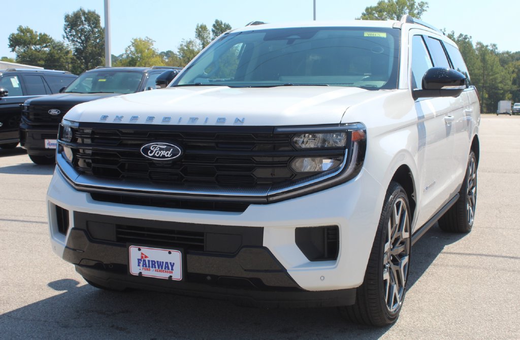 New 2027 Ford Expedition Platinum w/ Platinum Ultimate Package AWD/4WD image 5