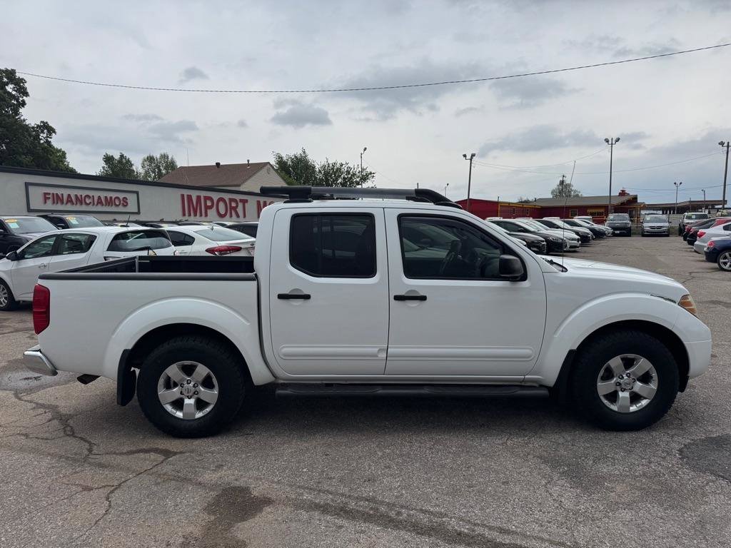 Used 2012 Nissan Frontier SV RWD image 4