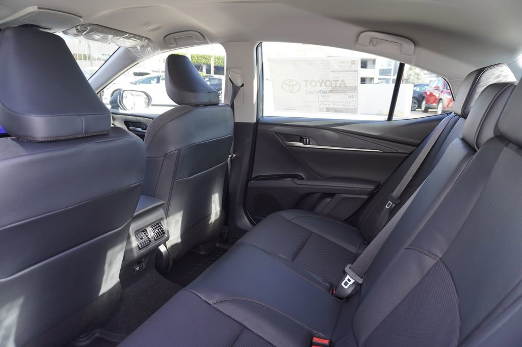 New 2026 Toyota Camry XLE image 7