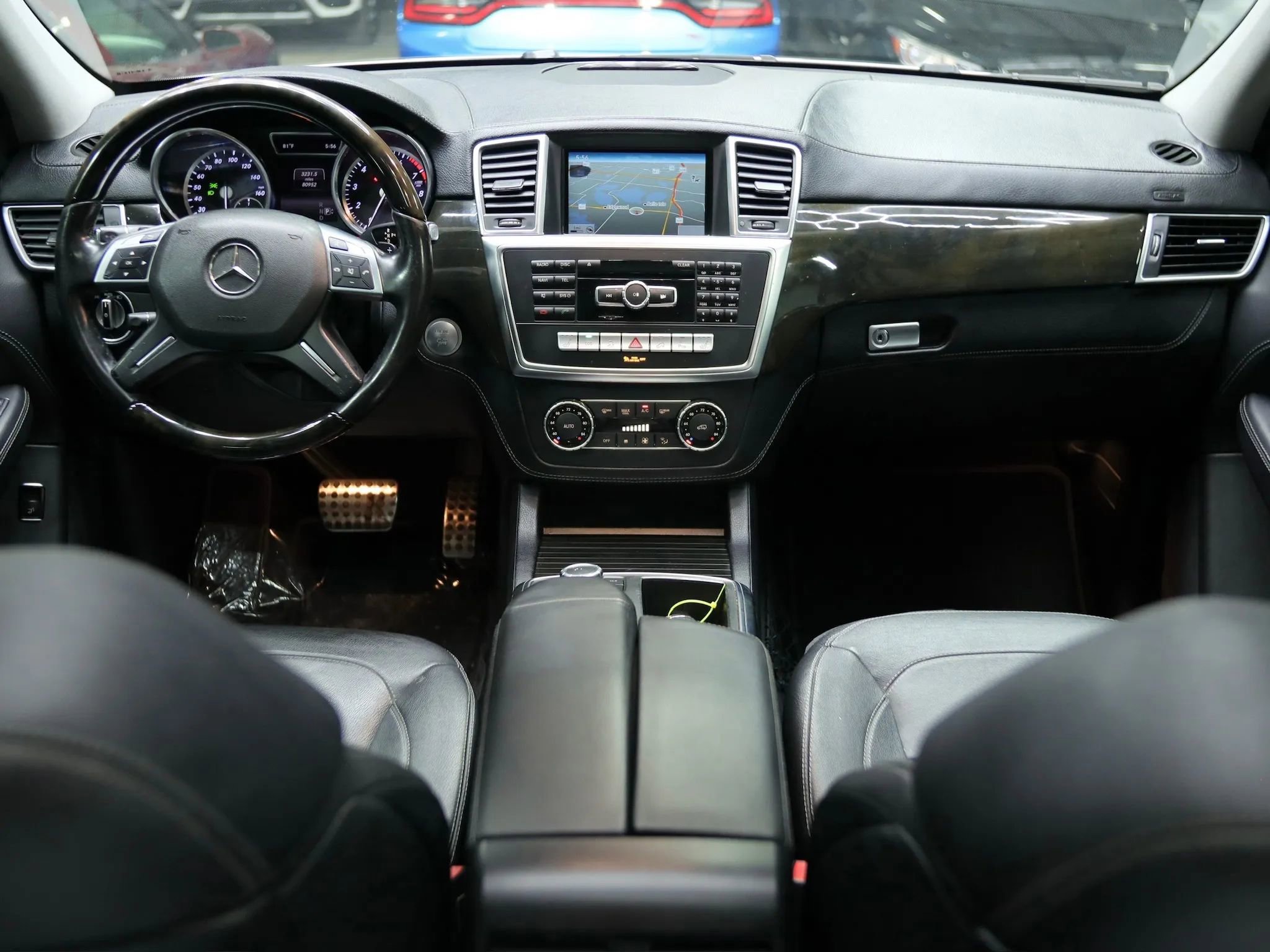 Used 2015 Mercedes-Benz ML 400 4MATIC image 31