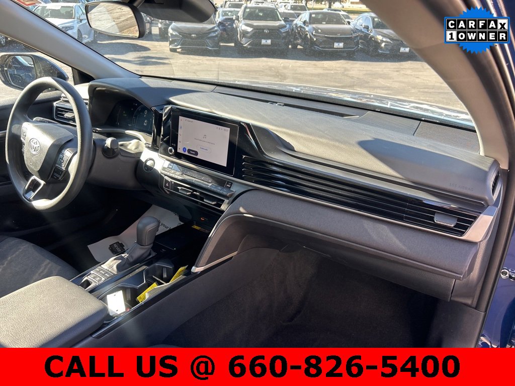 Used 2025 Toyota Camry LE image 24