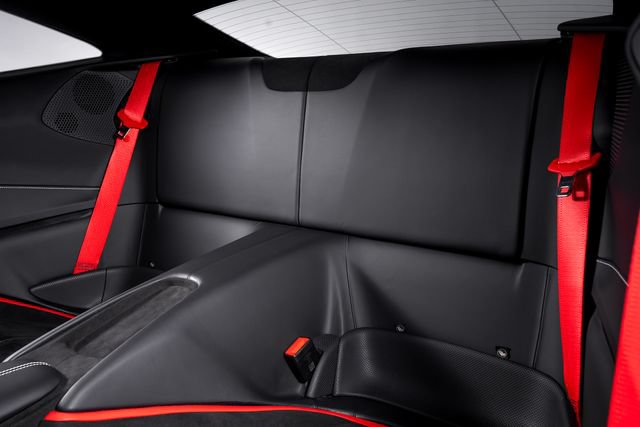 Used 2024 Ferrari Roma RWD image 28