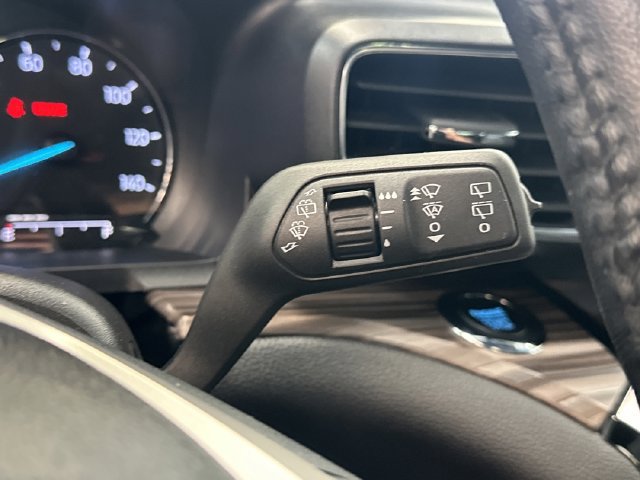 Used 2024 Ford Explorer Limited AWD/4WD image 39