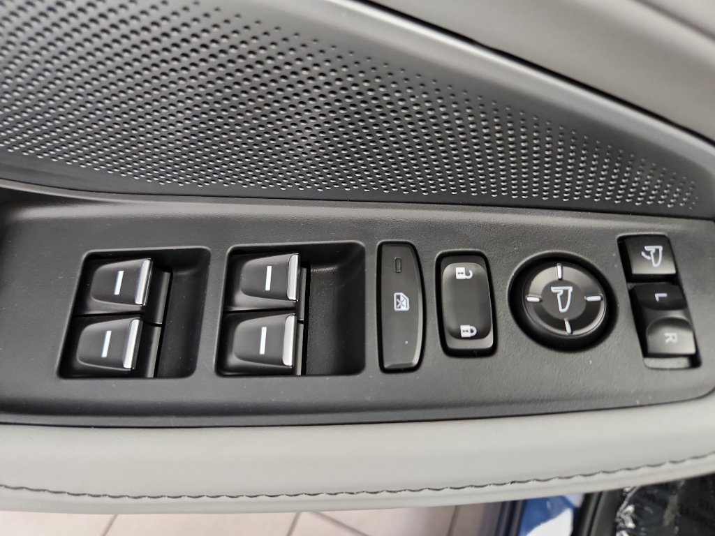 New 2026 Acura MDX FWD w/ Technology Package image 11