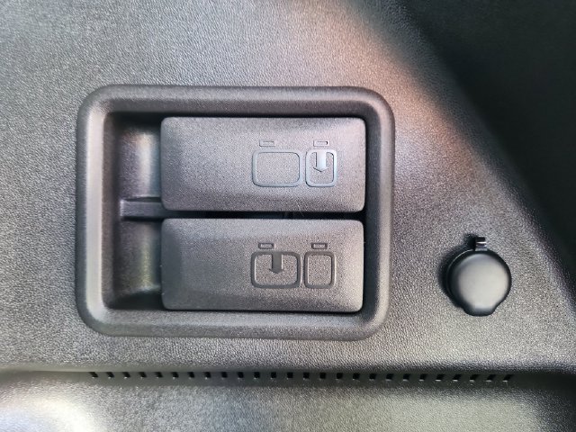 Used 2020 Chevrolet Equinox Premier AWD/4WD image 34