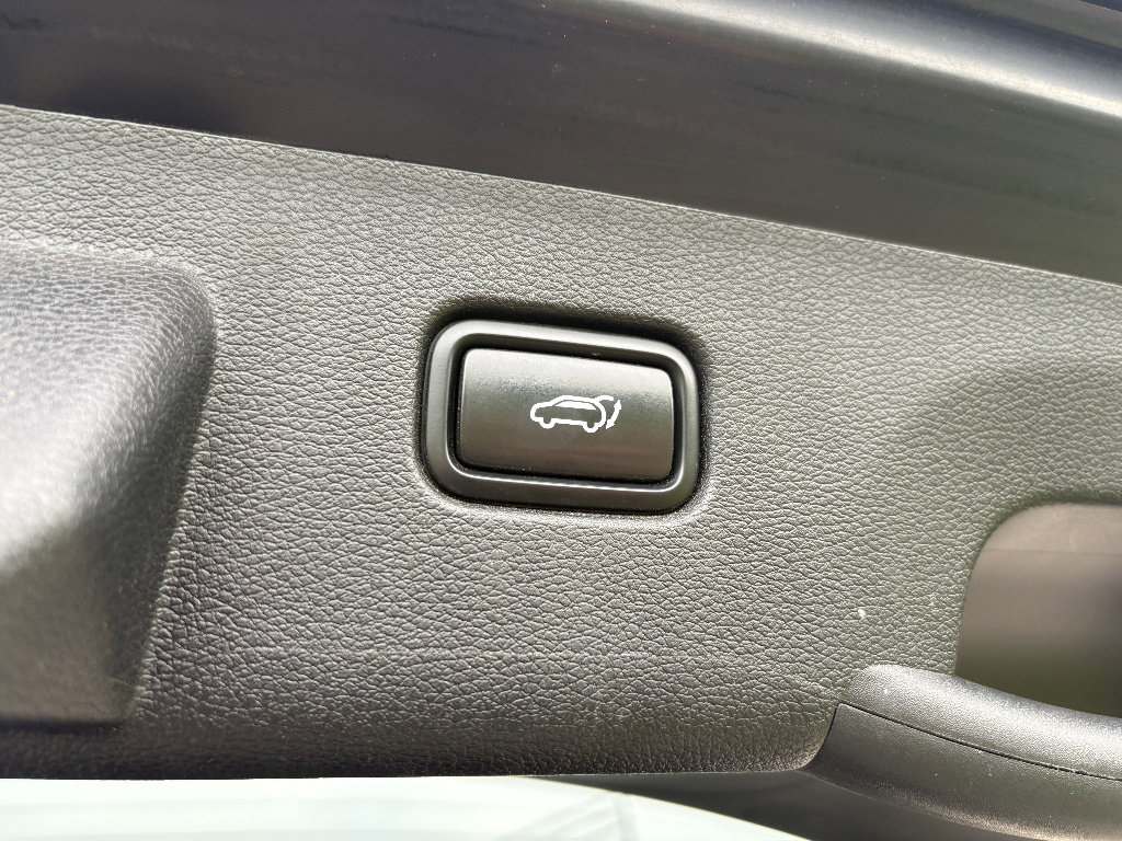 Used 2024 Kia Sportage X-Line w/ X-Line Premium Package AWD/4WD image 16