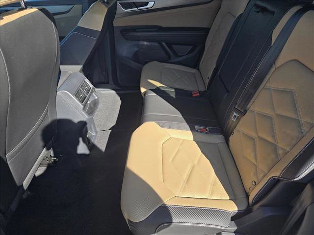 New 2026 Volkswagen Atlas Cross Sport SE image 15