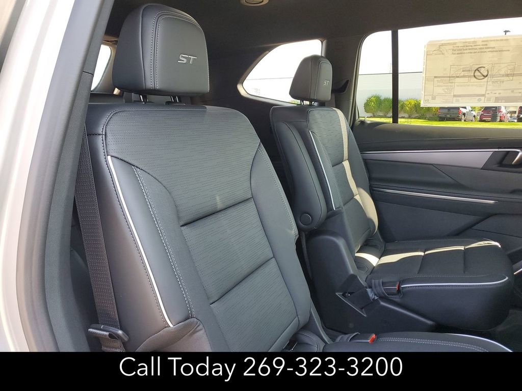 New 2026 Buick Enclave Sport Touring w/ Power Package image 28